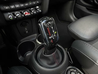 MINI Cooper S Cabrio Mini Cooper S 2.0 Automaat-7 Cabrio Sidewalk Edition - afbeelding nr 26