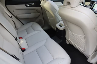 Volvo XC60 Pano/LED/Leder/Elek. sportstoelen+mem/Keyless/Camera/Virtual Cockpit/20