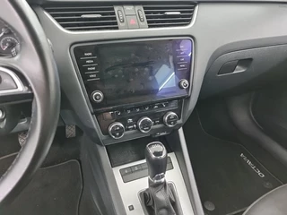 Škoda Octavia Škoda Octavia Combi 1.5 TSI Greentech Business Edition (150 PK) 1e-Eig. & Keurig-Onderh. BOVAG-Garantie. NL-Auto. - afbeelding nr 14