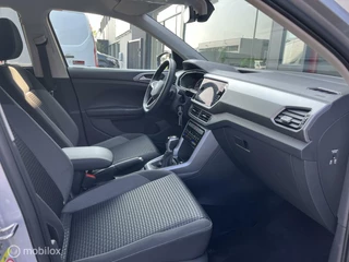 Volkswagen T-Cross Volkswagen T-Cross 1.0 TSI Active Edition / Automaat / Carplay - afbeelding nr 7