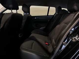 Renault Mégane Renault Mégane 1.5 DCI BOSE RIJKLAAR l CLIMA l NAVI l LMV l - afbeelding nr 36