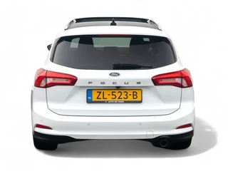 Ford Focus Ford Focus Wagon 1.0 EcoBoost 125pk Automaat Titanium Business | Panoramadak | Full LED | Winterpakket - afbeelding nr 27