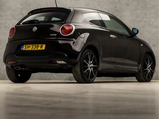 Alfa Romeo MiTo (NAVIGATIE, CLIMATE, CRUISE, STOELVERWARMING, LEDEREN SPORTSTOELEN, PARKEERSENSOREN, LM VELGEN, NIEUWSTAAT) - afbeelding nr 5