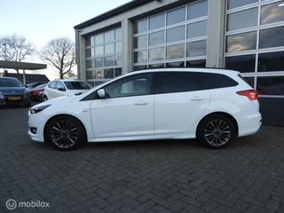 Ford Focus Ford Focus Wagon 1.5 ST -Line - afbeelding nr 4
