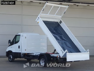 Iveco Daily Iveco Daily 35C16 3.0L Kipper met Kist Dubbellucht 3,5t Trekhaak Navi Airco Cruise Camera Euro6 Tipper Benne Kieper 2m3 Airco Trekhaak Cruise control - afbeelding nr 2