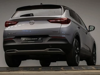 Opel Grandland X Opel Grandland X 1.2 Turbo Ultimate Sport (APPLE CARPLAY,NAVI,CAMERA,LED,SPORTSTOELEN,CRUISE,CLIMATE,DODE HOEk,GETINT,NETTESTAAT) - afbeelding nr 5