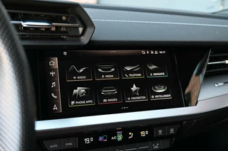 Audi A3 Audi A3 Sportback 30 TFSI S-LINE|CARPLAY|VIRTUAL|19
