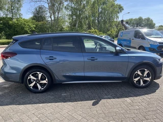 Ford Focus Ford Focus 1.0 EcoBoost Hybrid Active X 155pk | Winterpack | SYNC 4 Navigatie | 1.500kg Trekgewicht - afbeelding nr 6