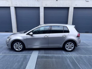 Volkswagen Golf Volkswagen Golf 1.0 TSI Connected Series I Distributie VV I - afbeelding nr 4