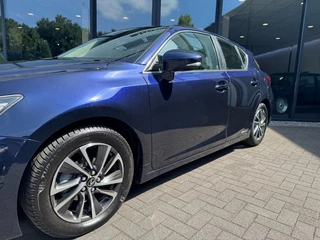Lexus CT Lexus CT 200h 200H Business Line,Vol leer,Schuifdak,lane assist,Adapt Cruise,Stoelverw,Etc - afbeelding nr 4