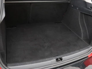 Renault Clio Renault Clio 0.9 TCe Limited | Trekhaak | Navigatie |  Bluetooth | Cruise control | Parkeerhulp | LED | Airco | DAB - afbeelding nr 10