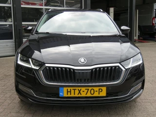 Škoda Octavia Škoda Octavia Combi 1.4 TSI 204pk IV PHEV Business Edition / Stoel & stuurwiel verwarming / Navi / Led / 18 Inch / BOVAG garantie - afbeelding nr 5