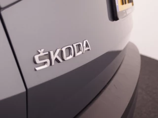 Škoda Karoq CAMERA / STOELVERW / CARPLAY / NAVI / CLIMA / PDC / NL-AUTO - afbeelding nr 21