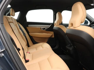 Volvo S90 Volvo S90 T4 AUT(8) MOMENTUM LEDER HEAD-UP DISPLAY VOLVO ON CALL KEYLESS - afbeelding nr 36
