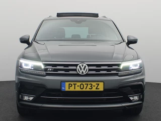 Volkswagen Tiguan AUTOMAAT / PANORAMADAK / ACC / STOELVERW / CAMERA / TREKHAAK / CARPLAY / ACHTERBANK VERW / CLIMA / NAVI - afbeelding nr 23