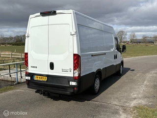 Iveco Daily Nette Iveco Daily 35S 2.3 352  Automaat 3,5 ton Trekgewicht - afbeelding nr 4