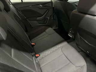 Škoda Kamiq Skoda Kamiq 1.0 TSI Ambition TREKHAAK CARPLAY LM CRUISE - afbeelding nr 14