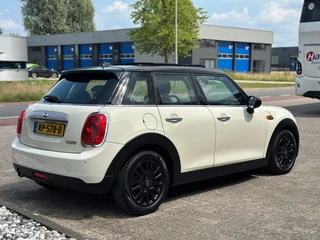 MINI Cooper MINI Cooper 1.5 5-drs Cooper Chili Business '' Allseasonbanden - PDC - Infotainmentsystem '' - afbeelding nr 5