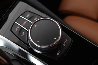 BMW 5 Serie BMW 5-serie 520i High Executive | Leder | 360 camera |  Stoelverwarming | DAB | Navigatie | Full LED | Sfeerverlichting | Parkeerhulp | Climate control | Cruise control - afbeelding nr 25
