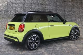 MINI Cooper MINI Cooper Mini 1.5 Camden Plus Edition | Geen import | Schuifdak - afbeelding nr 16