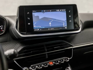 Peugeot 208 Peugeot 208 1.2 PureTech Sport (APPLE CARPLAY, GROOT NAVI, 360 CAMERA, LM VELGEN, SPORTSTOELEN, CRUISE, PARKEERSENSOREN, NIEUWSTAAT) - afbeelding nr 26
