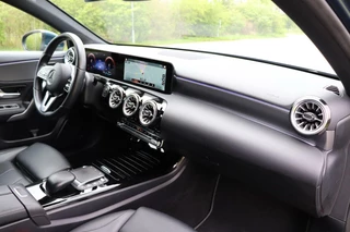 Mercedes-Benz A-Klasse Mercedes A-klasse 250 e phev widescreen cockpit leder stoelverwarming sfeerverlichting climate&cruise control sportzetels - afbeelding nr 25