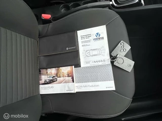 Renault Clio Renault Clio 1.2 TCe Limited automaat nieuwstaat!! - afbeelding nr 20