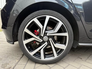 Volkswagen Polo Volkswagen Polo 2.0 TSI GTI|Pano|Virtual|Beats|Camera - afbeelding nr 19