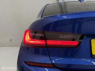 BMW 3 Serie BMW 3-serie 320i M Sport Schuifdak Laser LED ACC Navi Carplay Camera Leer Harman Kardon - afbeelding nr 26