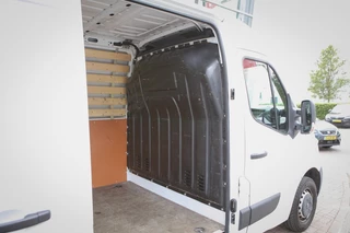 Renault Master Renault Master T35 2.3 dCi L2H3 En. - afbeelding nr 16