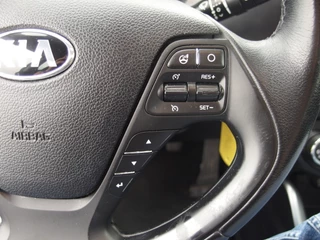 Kia cee'd AIRCO / CRUISE / BLUETOOTH / ELEK RAMEN / NL-AUTO - afbeelding nr 19