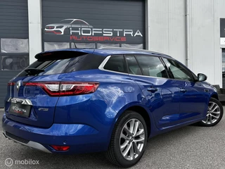 Renault Mégane Estate Renault Megane Estate 1.2 TCe GT-Line Bose Camera Schaalstoel Led Gr-Navi - afbeelding nr 2