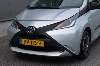 Toyota Aygo Toyota Aygo 1.0 VVT-I X-Now 5drs. Airco, LIM Cruise - afbeelding nr 18