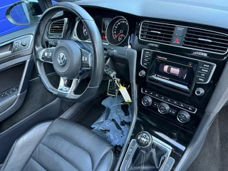 Volkswagen Golf Volkswagen Golf 1.2 TSI 3 x R-line l Open-dak l Leer l Vol - afbeelding nr 12
