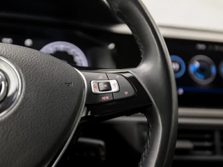 Volkswagen Polo (APPLE CARPLAY, CLIMATE, LM VELGEN, SPORTSTOELEN, PARKEERSENSOREN, CRUISE, NIEUWE APK, NIEUWSTAAT) - afbeelding nr 19