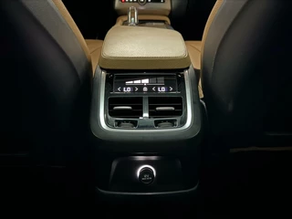 Volvo XC90 Volvo XC90 2.0 T8 Twin Engine AWD Inscription Leer Pano 7Per - afbeelding nr 30