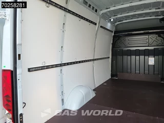 Iveco Daily Iveco Daily 35S21 210PK 3.0L Automaat 2025 model L2H2 Trekhaak Tacho ACC LED CarPlay Velgen Camera 12m3 Airco Trekhaak - afbeelding nr 7