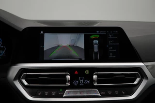 BMW 3 Serie BMW 3-serie Touring 320e High Executive automaat | Laser LED koplampen | M Sport | Panorama dak | lederen bekleding | elektrisch wegklapbare trekhaak - afbeelding nr 47