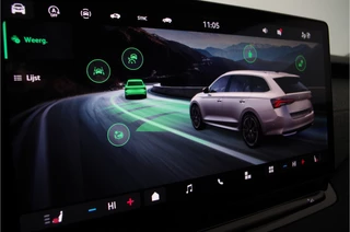 Škoda Octavia ŠKODA Octavia Combi 1.5 TSI MHEV Business Edition > Adapt. cruise/Winter-pakket/sfeerverlichting/Graphite Grey... - afbeelding nr 22