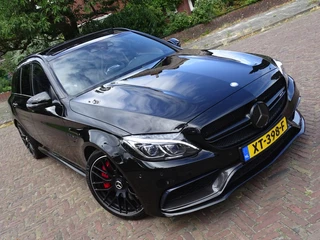 Mercedes-Benz C-Klasse Mercedes-Benz C-Klasse Estate C63 AMG S 510PK V8 BI-Turbo / Edition 1 / CARBON / LED - afbeelding nr 2