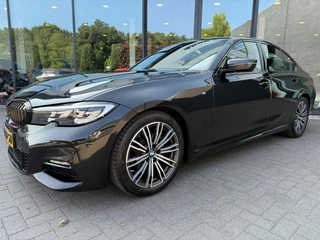 BMW 3 Serie BMW 3 Serie 320i M-Sport,1e Eig,Half Leer,LED,Carplay,Dealer OH,Lane Ass., - afbeelding nr 2