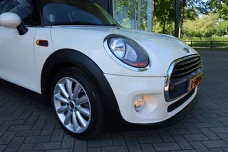 MINI Cooper MINI Cooper 1.5 COOPER, Stoelverwarming, Airco, etc. - afbeelding nr 12