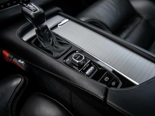 Volvo XC90 Volvo XC90 2.0 D5 225PK AWD Inscription Grijs Kenteken Leder Panorama B&O HUD Trekhaak Luchtvering 360 Camera - afbeelding nr 36