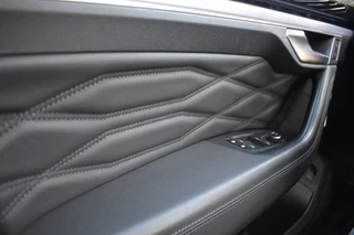 Volkswagen Touareg Volkswagen Touareg 3.0 TSI 4M R Lapiz Blue, Panorama, Leder, 360 Camera - afbeelding nr 39