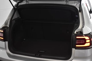 Volkswagen T-Cross Volkswagen T-Cross TSI 110PK DSG STYLE CAMERA/LED/CARPLAY - afbeelding nr 13