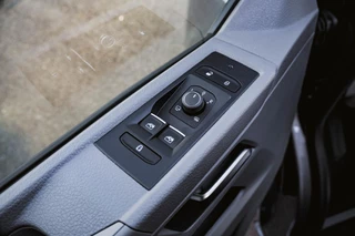 Volkswagen Transporter Volkswagen Transporter T6.1 CARAVELLE 2.0 TDI 150 PK DSG L2H1 DUB/CAB A-Deuren ACC | LED | Digital Cockpit | Virtual Cockpit | - afbeelding nr 24