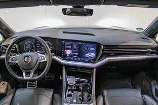 Volkswagen Touareg Volkswagen Touareg 3.0 TDI R-Line LUCHT | HUD | PANO | - afbeelding nr 11