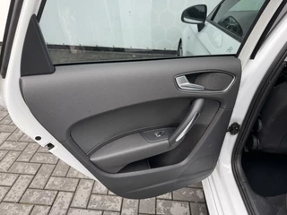 Audi A1 Sportback Audi A1 Sportback 1.0 TFSI Pro Line S Carplay DSG S-line - afbeelding nr 38