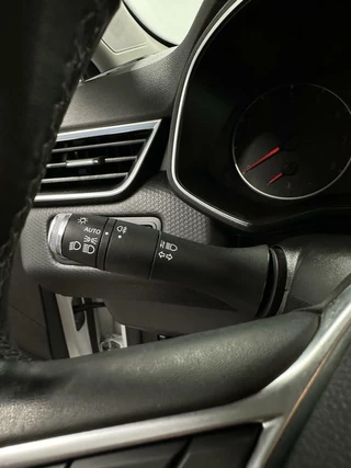 Renault Clio Renault Clio 1.0 TCe Zen|Airco|Navi|Cruise|NAP| - afbeelding nr 19