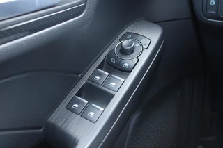 Ford Kuga Ford Kuga 2.5 PHEV ST-Line | Winter Pack | Camera | Cruise Control | Navigatie | - afbeelding nr 18